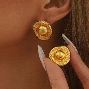 Lightweight Elegant Chunky Earrings